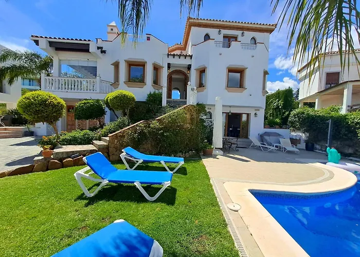 Noctua 035 Valle 035 Villa *