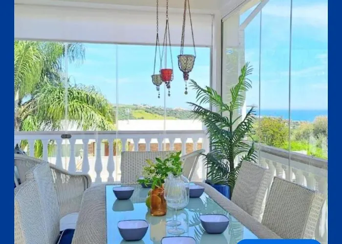 Noctua 035 Valle 035 Villa *